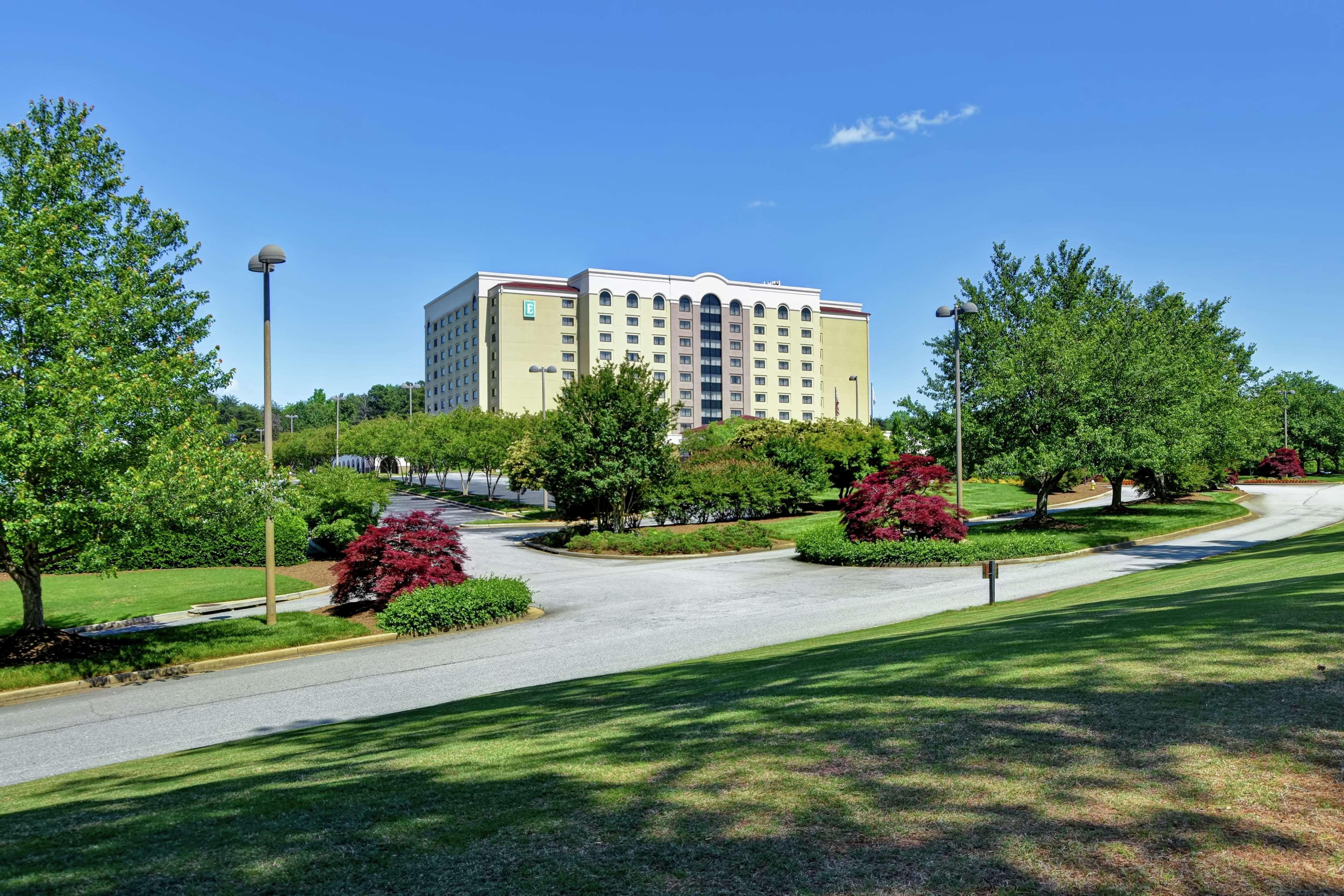 Embassy Suites Greenville Golf Resort & Conference Center מראה חיצוני תמונה