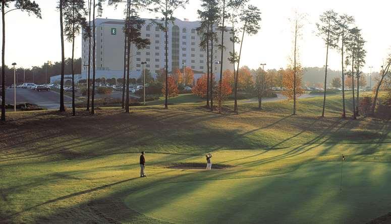 Embassy Suites Greenville Golf Resort & Conference Center מראה חיצוני תמונה