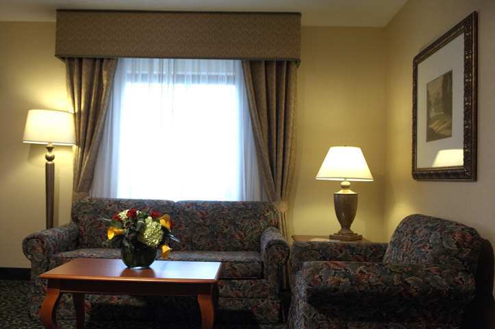 Embassy Suites Greenville Golf Resort & Conference Center חדר תמונה